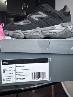 New Balance 9060 Toddler Sneakers Size 10
