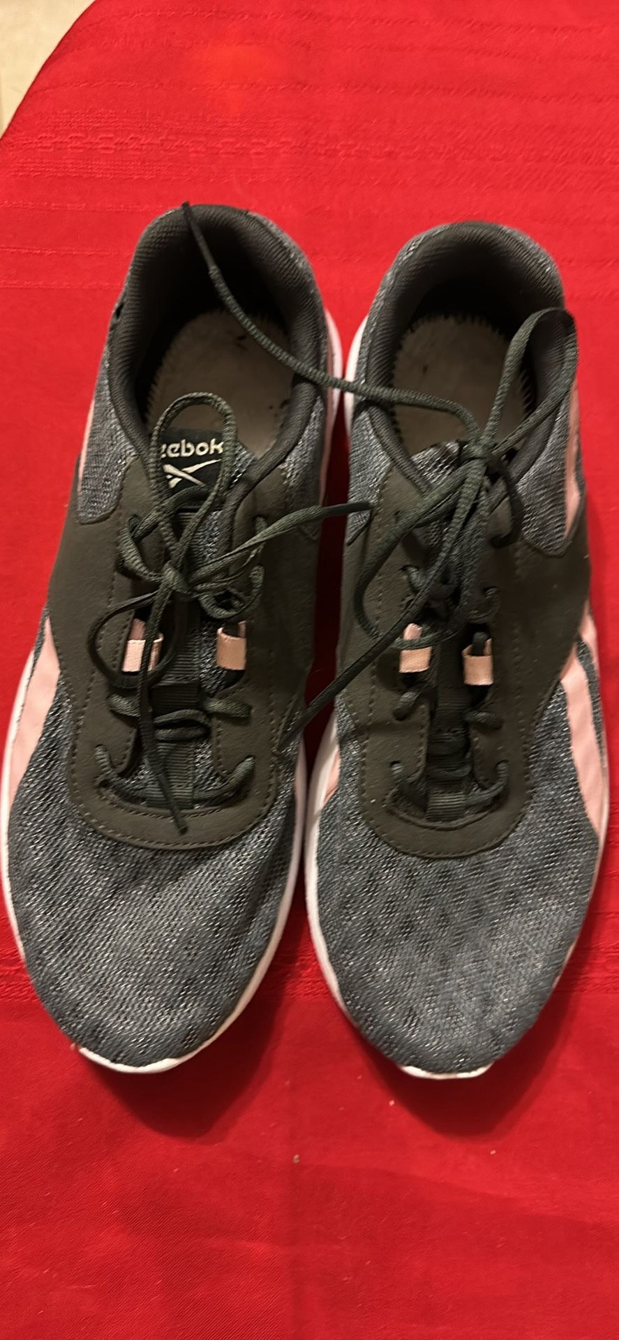 Sneakers Reebok Women’s Sneakers Gray and Pink Size 10