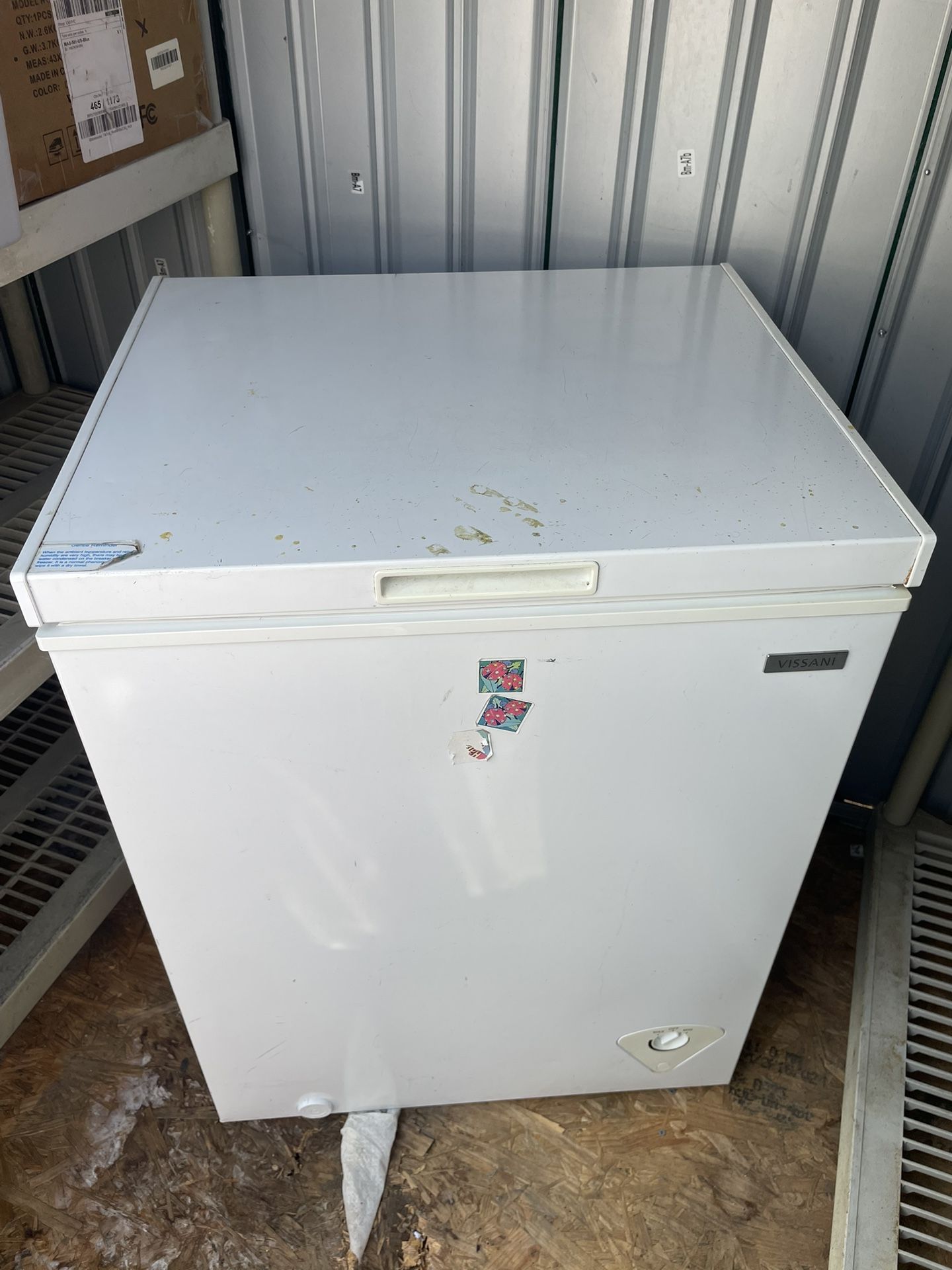 Vissani Freezer 5.0cu. Ft