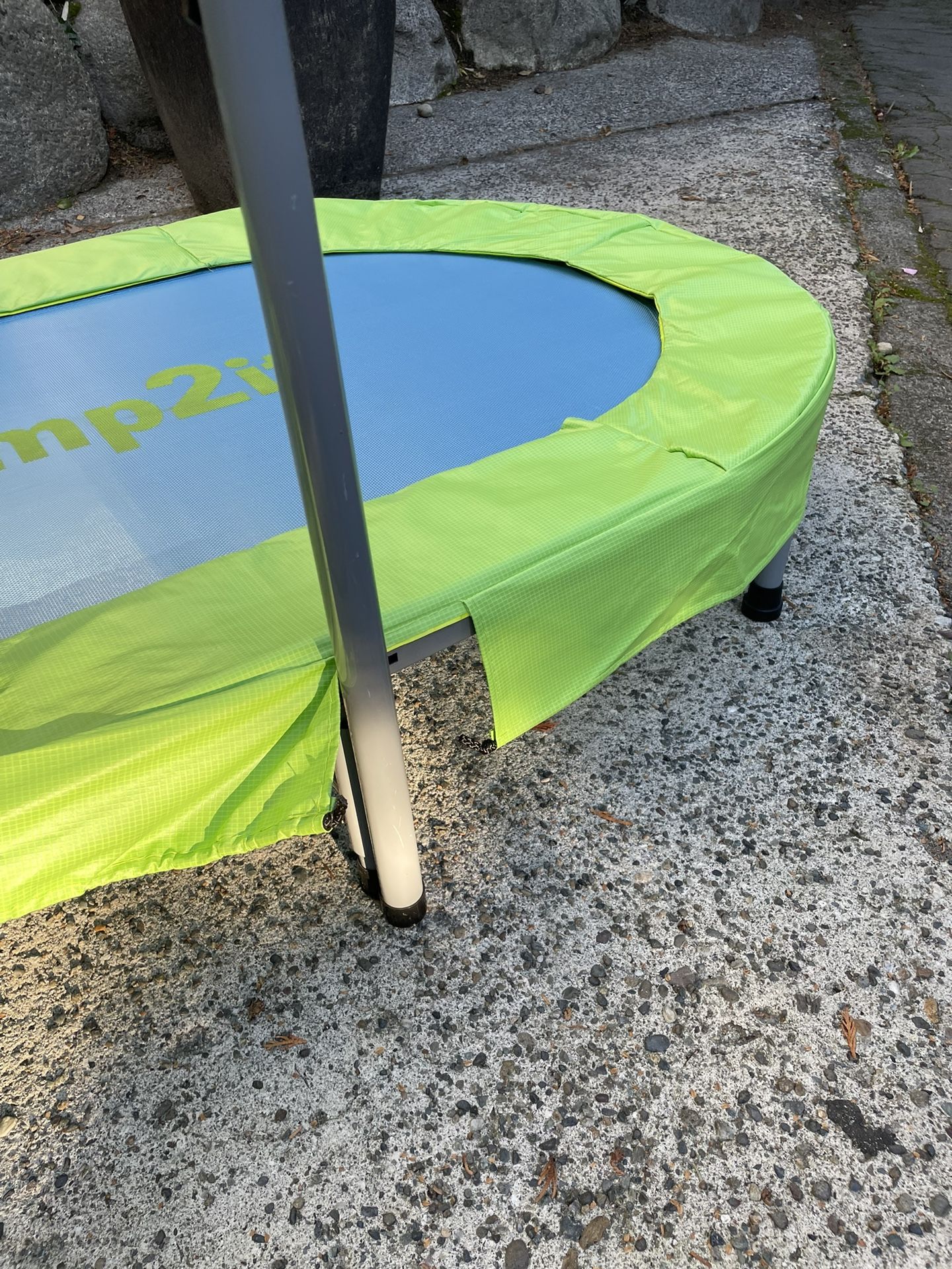Hearthsong Jump2It Indoor Trampoline for Sale in Seattle, WA OfferUp