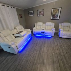 Reclinabkes White 3 Pieces 