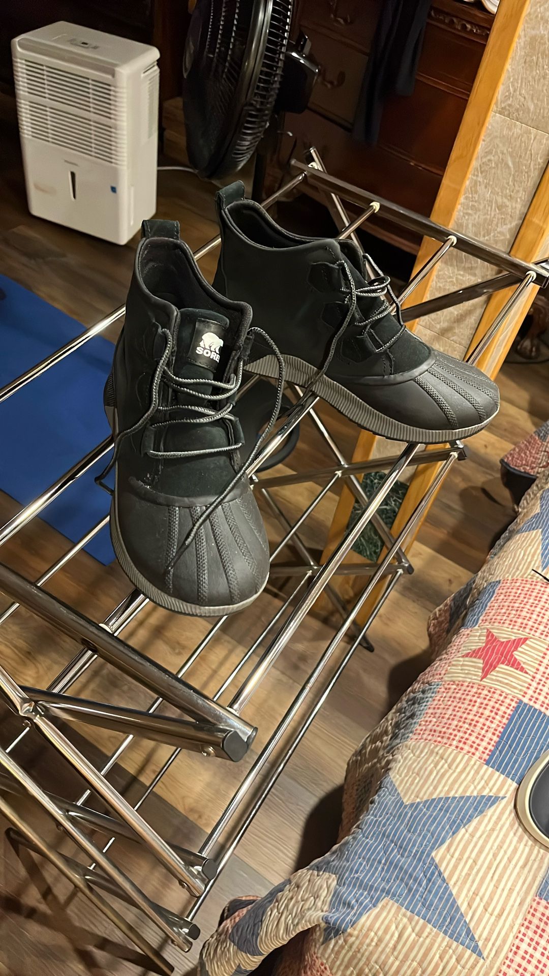 Women’s Sorel Out N About Classic IV Size 11 Black And Gray