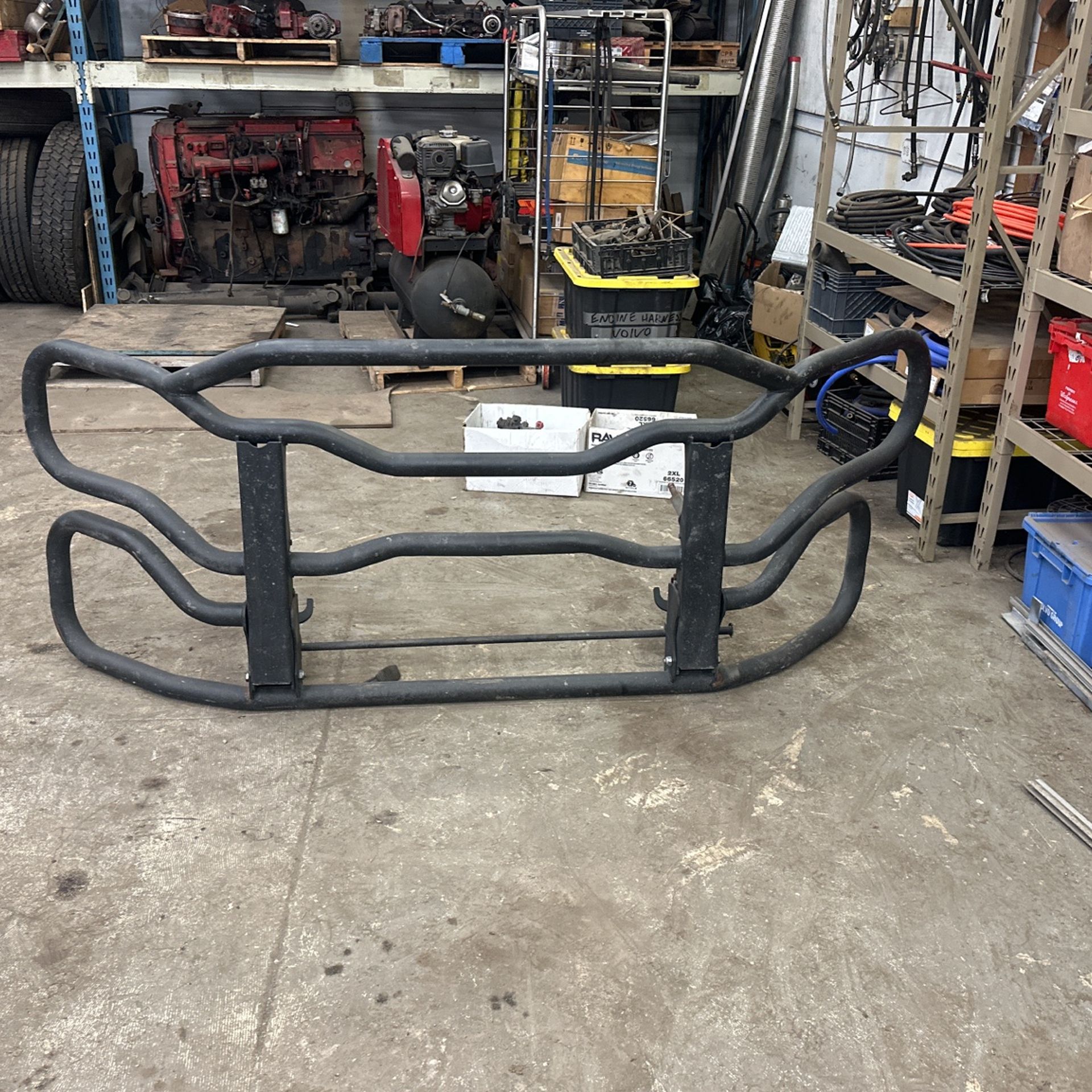 Deer Guard Rig Force Freightliner Bracket And Volvo Bracket