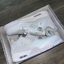 Jordan 4s pure moneu