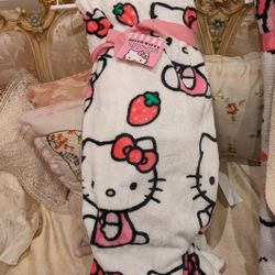 Hello Kitty Blanket 