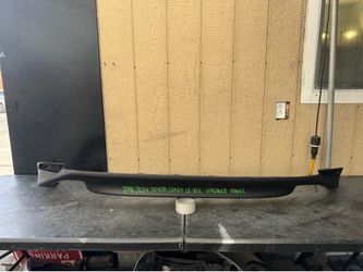 2018 2019 2020 2021 2022 2023 2024 TOYOTA CAMRY LE-XLE VALANCE PANEL OEM USED