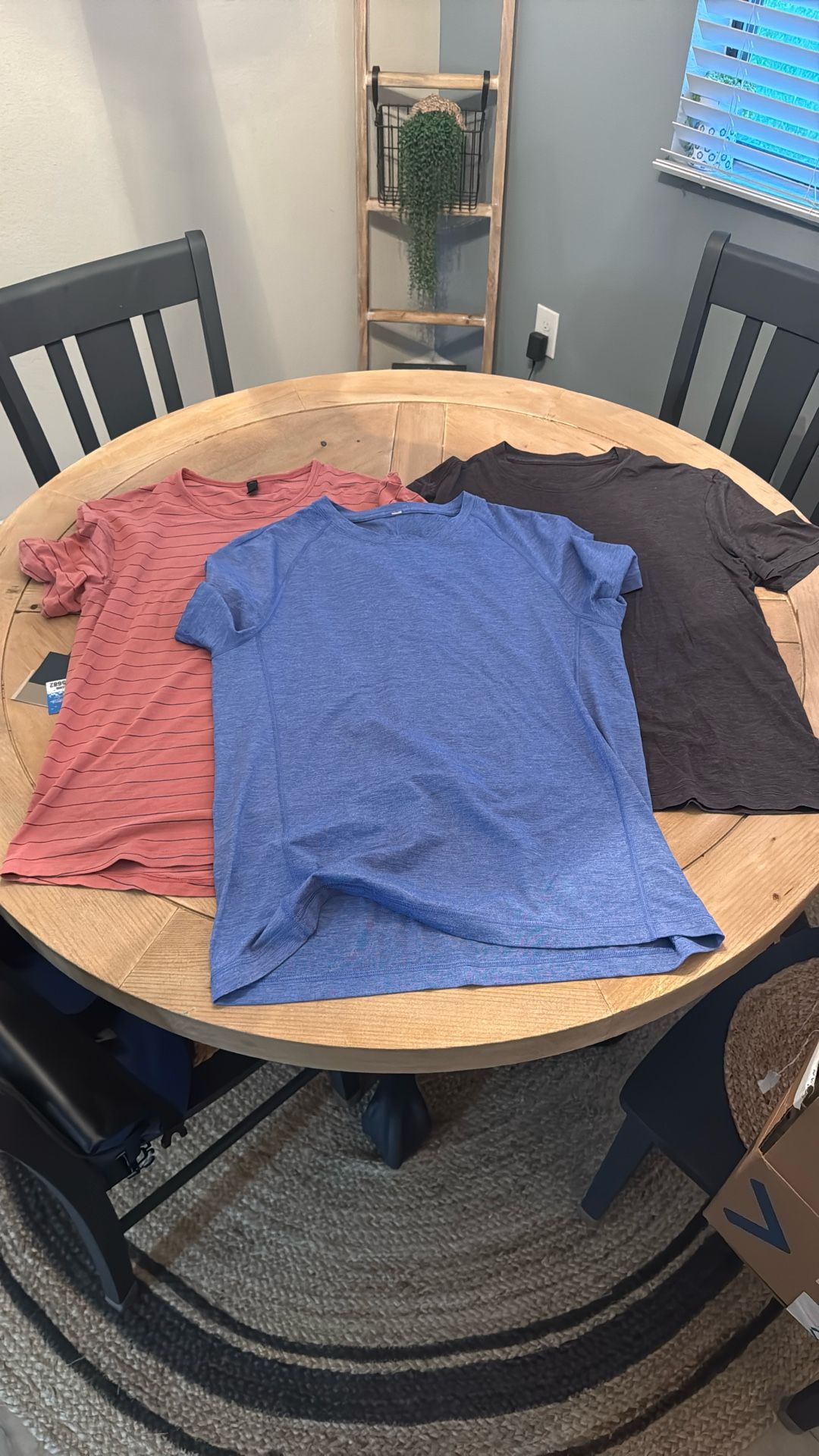 Lululemon Shirts Size medium
