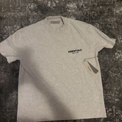 Essentials Shirt Size M