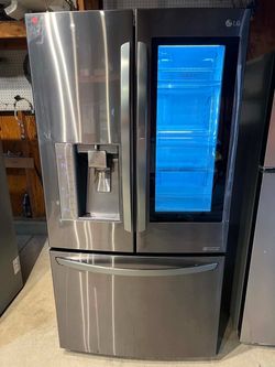 LG refrigerator instaview