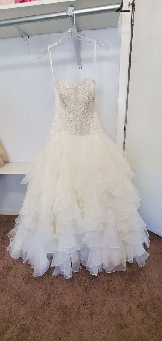 Ivory Beaded Wedding Dress Size 6