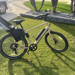 Aventon Pace 500 Size large 