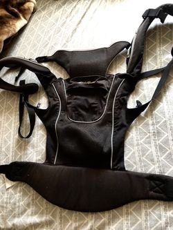 Eddie Bauer carrier