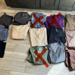 Adar MedGear Womens XL L Scrubs Uniforms Medical 7 Sets Top and Bottoms 2 Extra Bottoms Cash only Pick up Today