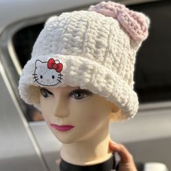 Hello Kitty Crochet Hat