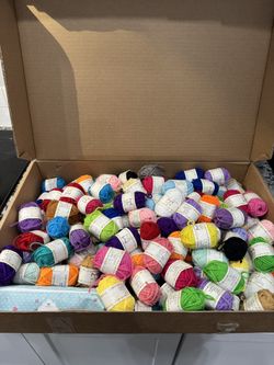 Knitting Lot