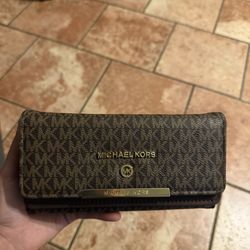 Michael Kors Wallet 