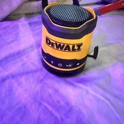 Dewalt Portable jobsite Speaker