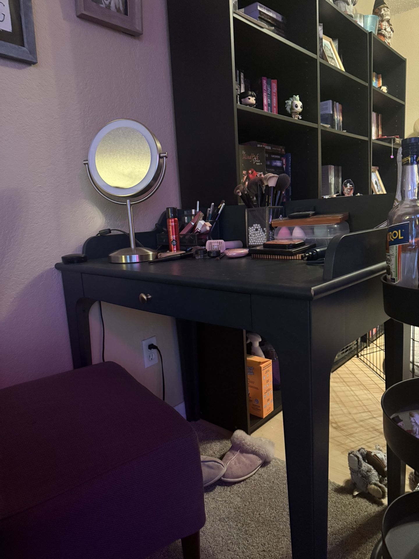 Desk