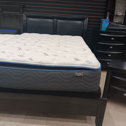 *Now Starting At $599!!!*---Classic Emily Black Bedroom Sets---Delivery And Financing Available😎