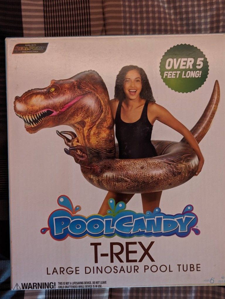 Pool Dinosaur Ring