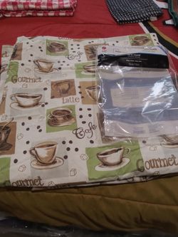 New table cloth too big for my table 7 0 i n round vary nice 5.00