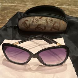 Gucci Sunglasses Black With Gold Trim And Wine Colored Lens 