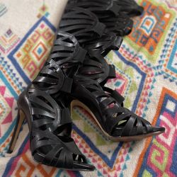 Guess High Heels Gladiator Style 