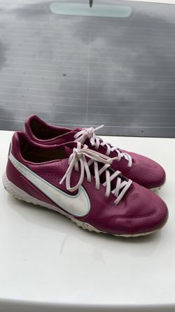Indoor soccer shoes used size 9