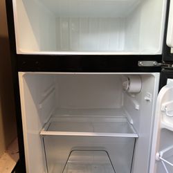 Willz Mini Refrigerator with Freezer 