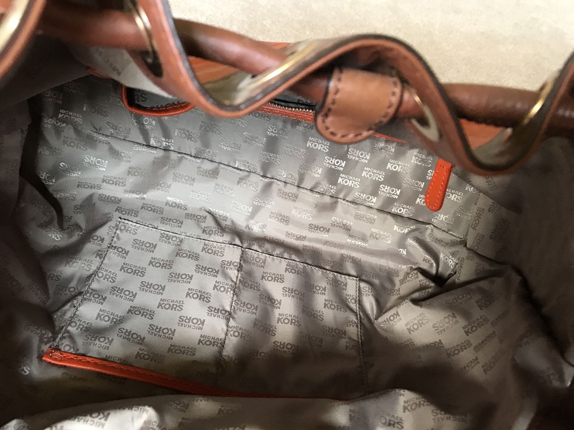 Rare Michael Kors Joplin Orange Color Clean inside - Main Image