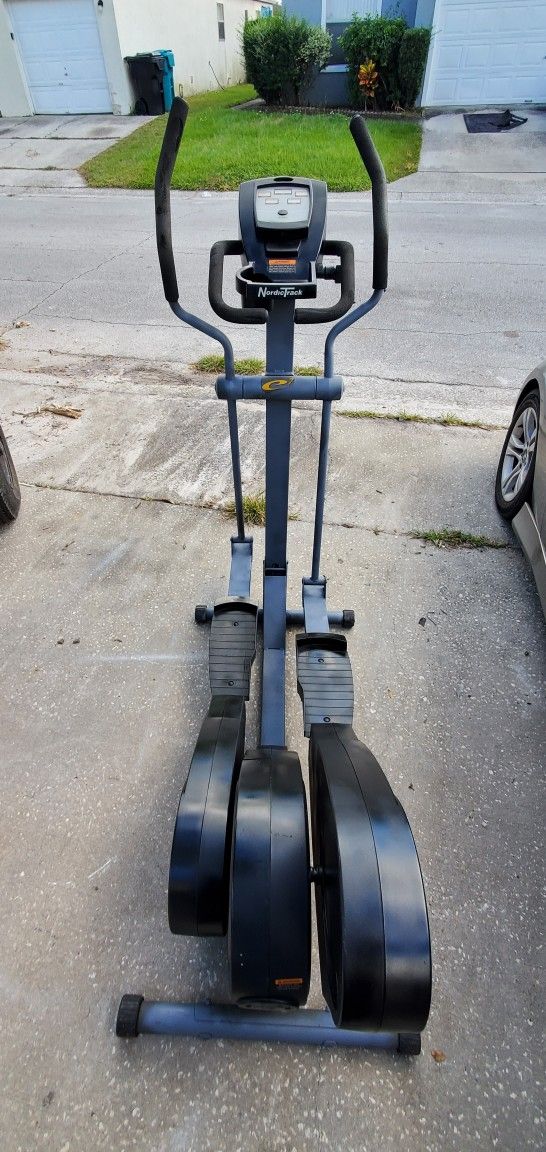 NordicTrack Ellipse C7 elliptical machine.

