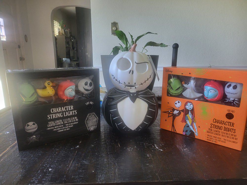 Nightmare Before Christmas Two Boxes Of Musical Lights And One Jack Light Brand New