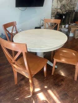 Moving sale! Today! Tons of stuff that needs to go!