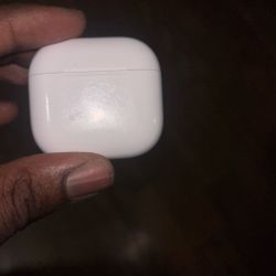 AirPods 4th Gen