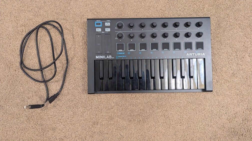 Aurturia MiniLab mkII USB Midi Controller