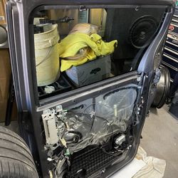 2011-2020 Toyota Sienna Door