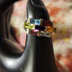 Gorgeous Elegant Fine Jewelry Ring