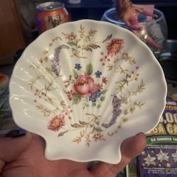 Royal Stafford bone china shell shape floral dish from Victoria's Secret Motif 3