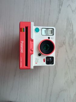 Polaroid OneStep 2 I-Type Instant Camera