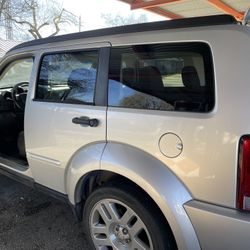 Dodge Nitro 