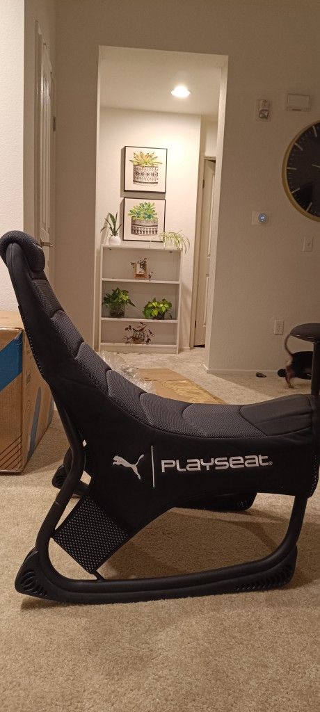 Gaming Chair . New