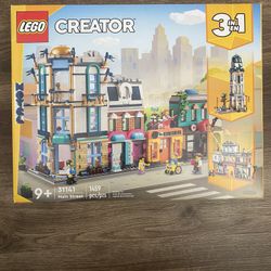 LEGO Creator Main Street 31141 Building Toy Set