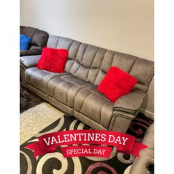 RECLINING SOFA AND LOVESEAT 