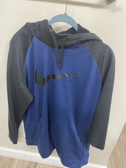 Nike Sweaters