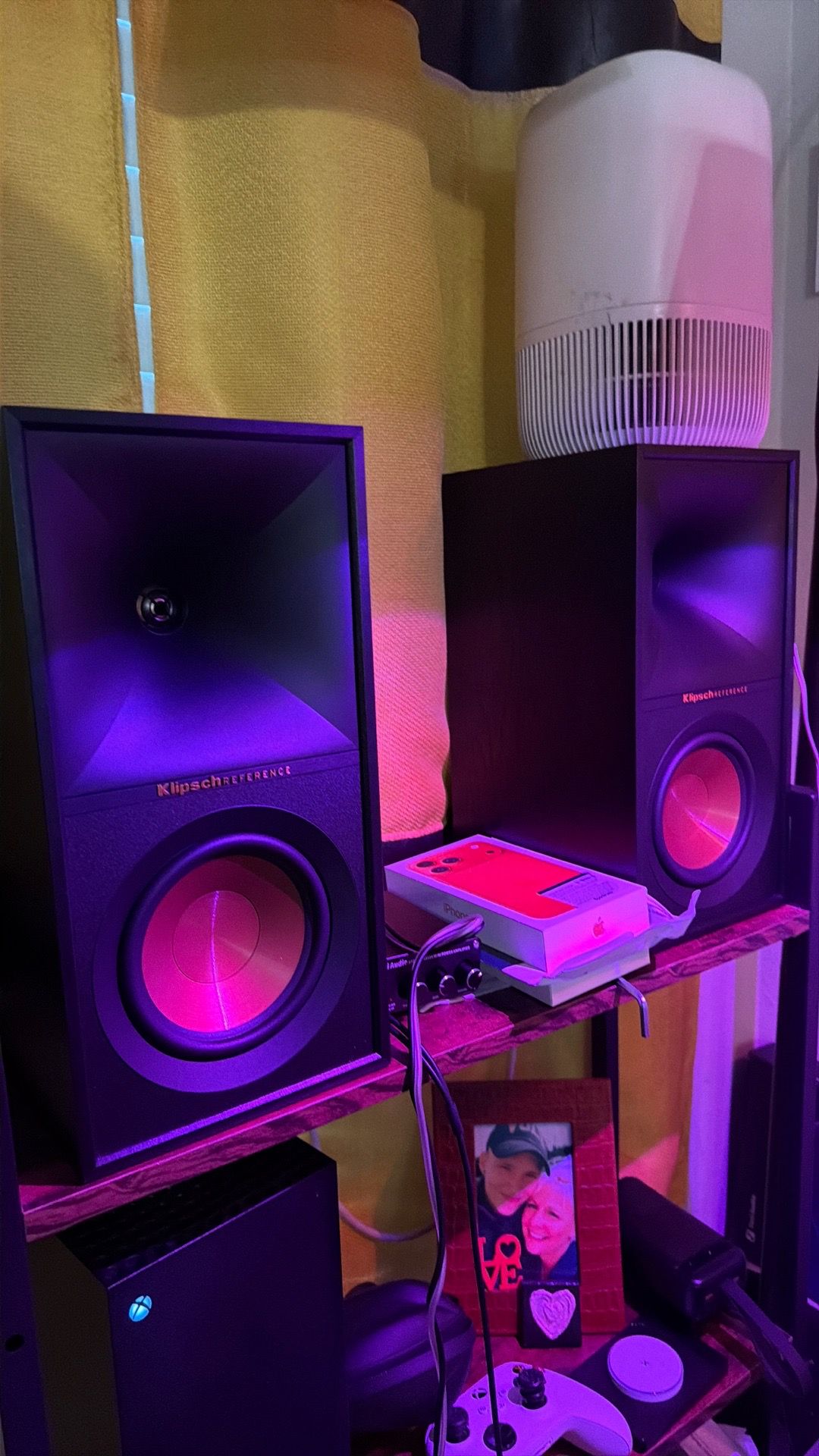 Klipsch R51M Bookshelf Speakers
