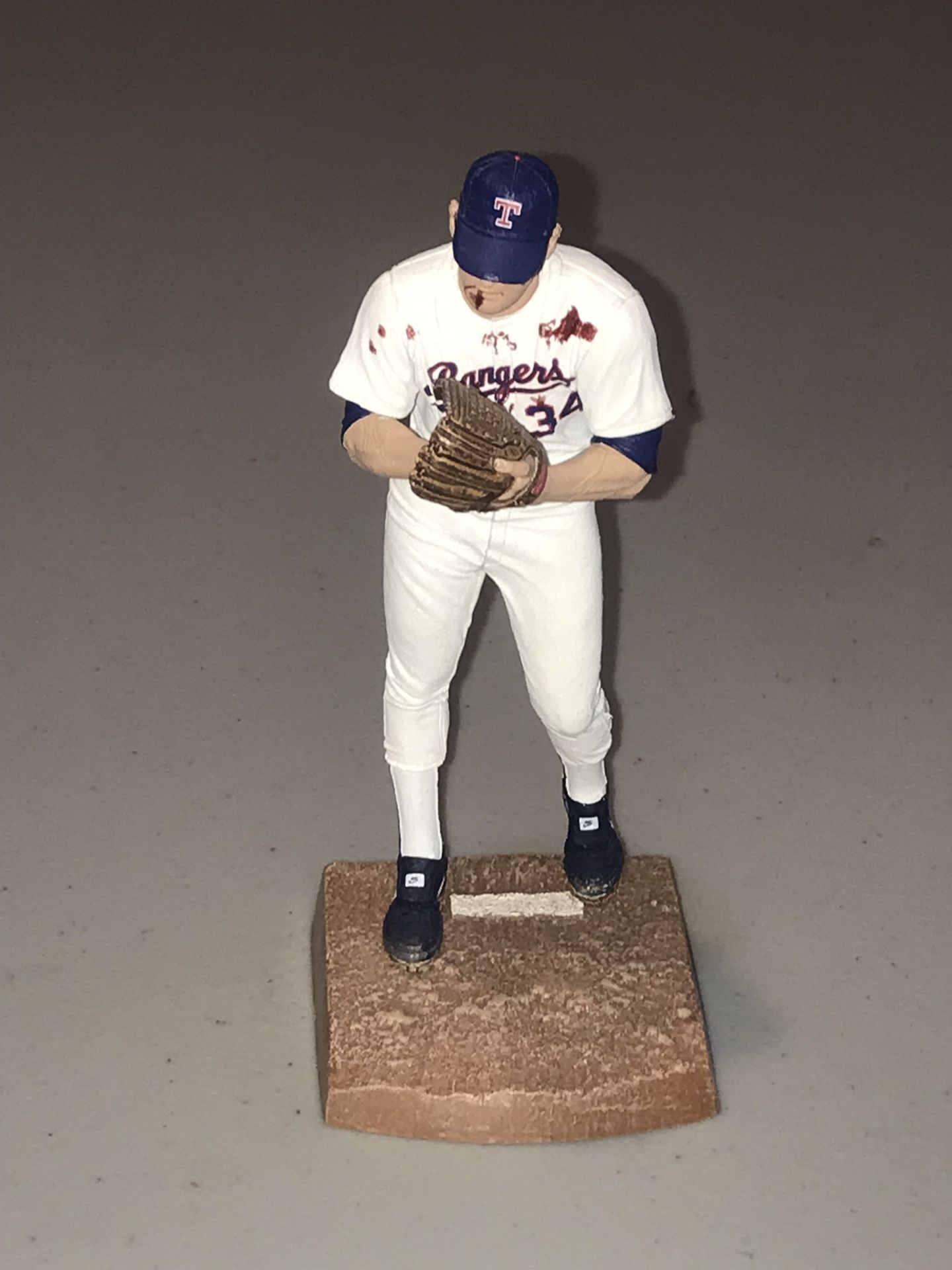 NOLAN RYAN bloody lip McFarlane figurine
