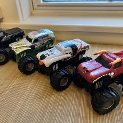 Pull Back Monster Jam -Monster trucks