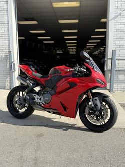 2025 Ducati Panigale V2