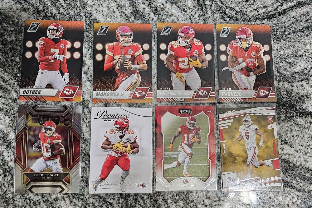 Kansas City Chiefs Lot - Patrick Mahomes, Isaiah Pacheco, Derrick Gore, Tyreek Hill - Rookie RC