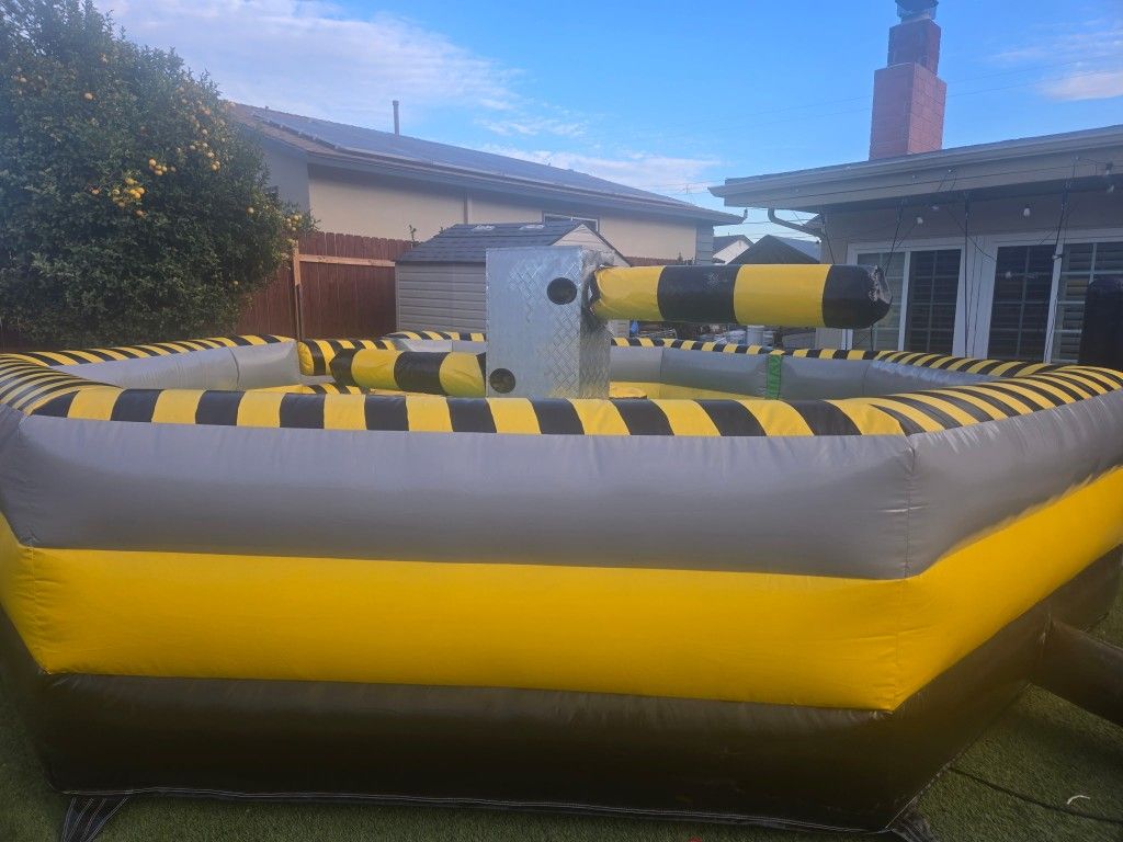 Inflatable Wipe Out Game